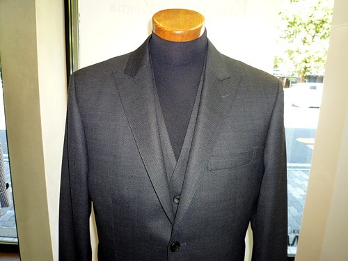 オーダースーツ