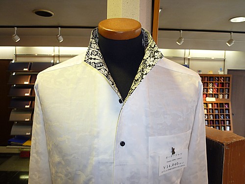 オーダースーツ