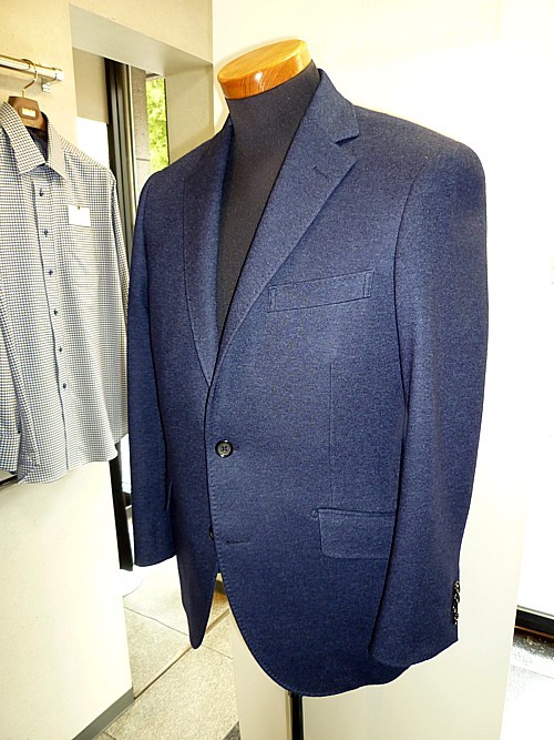 オーダースーツ