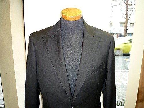 オーダースーツ