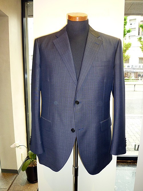 オーダースーツ