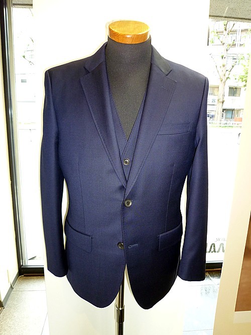 オーダースーツ