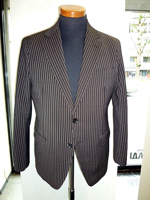 オーダースーツ