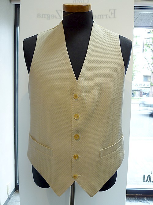 オーダースーツ