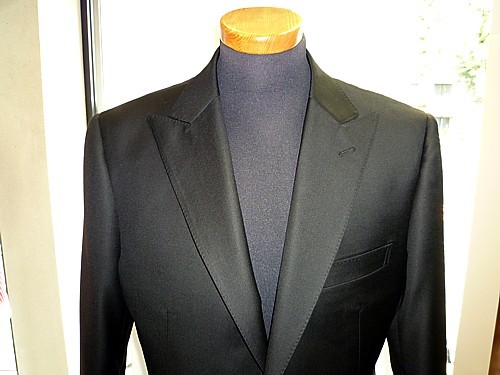 オーダースーツ