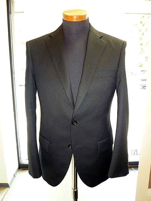 オーダースーツ