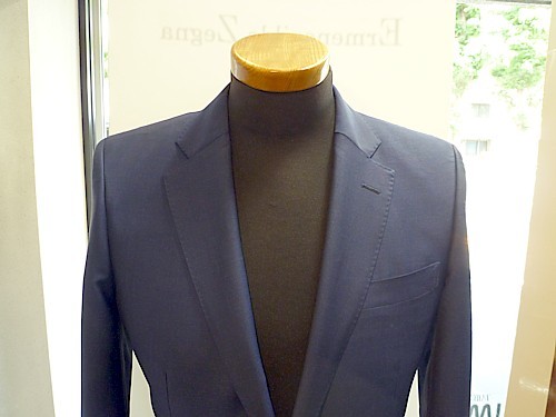 オーダースーツ