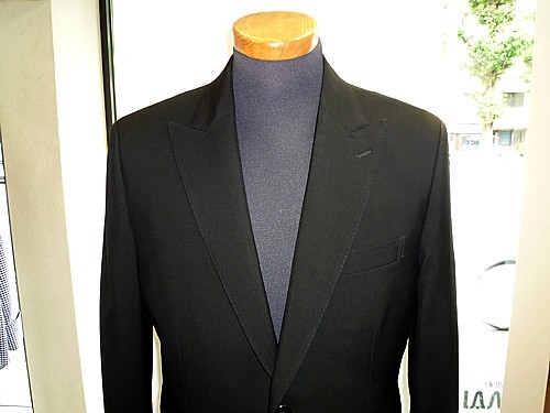 オーダースーツ