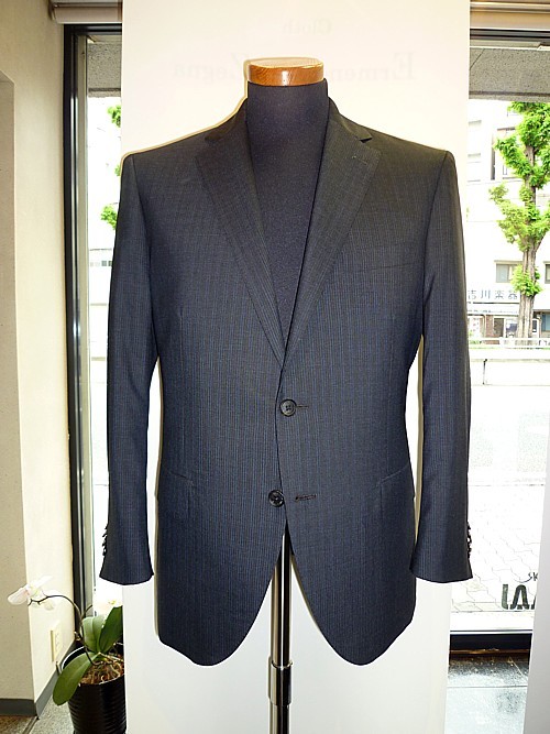 オーダースーツ