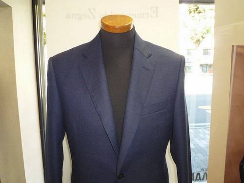 オーダースーツ