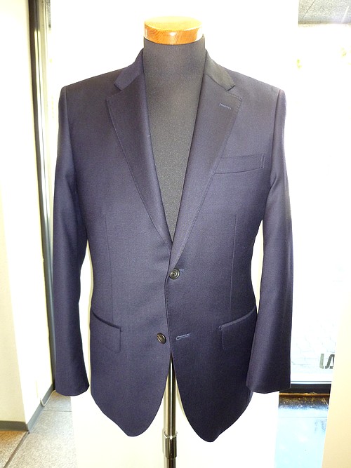 オーダースーツ