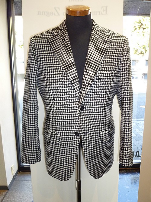 オーダースーツ