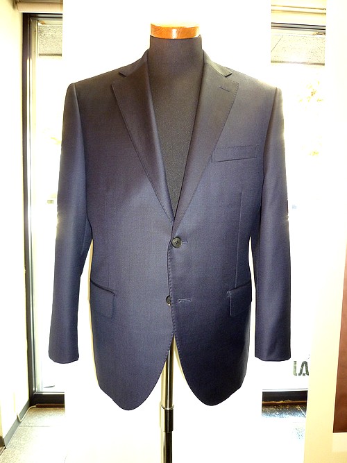 オーダースーツ