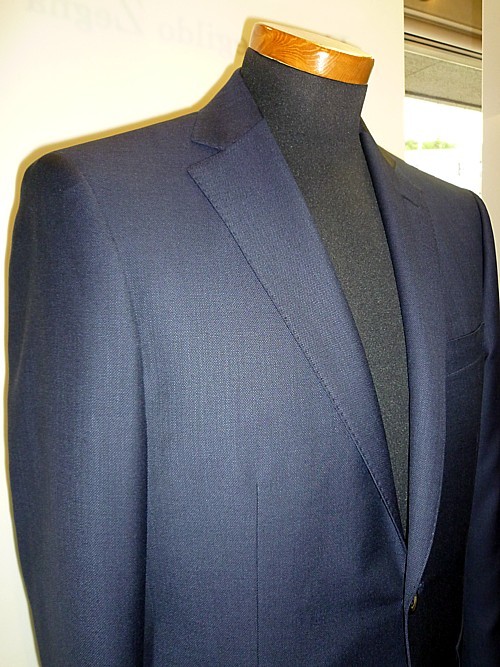 オーダースーツ