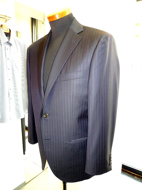 オーダースーツ