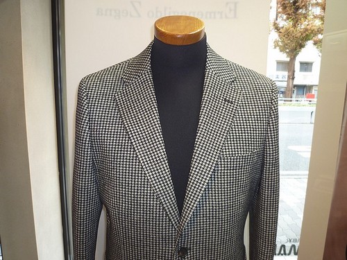 オーダースーツ