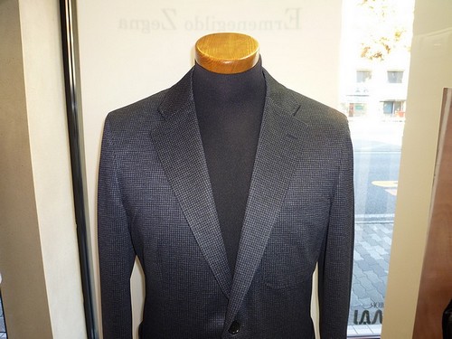 オーダースーツ