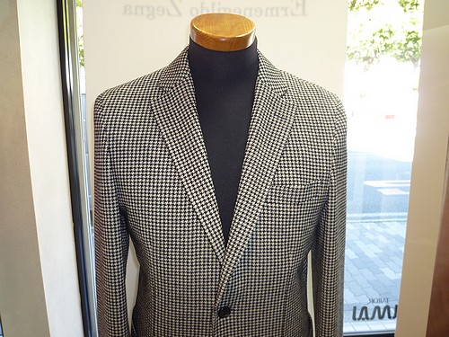 オーダースーツ