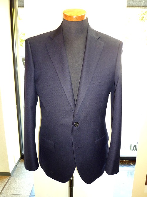 オーダースーツ