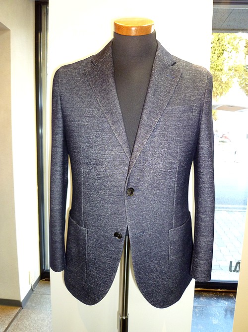 オーダースーツ