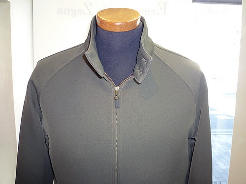 オーダースーツ