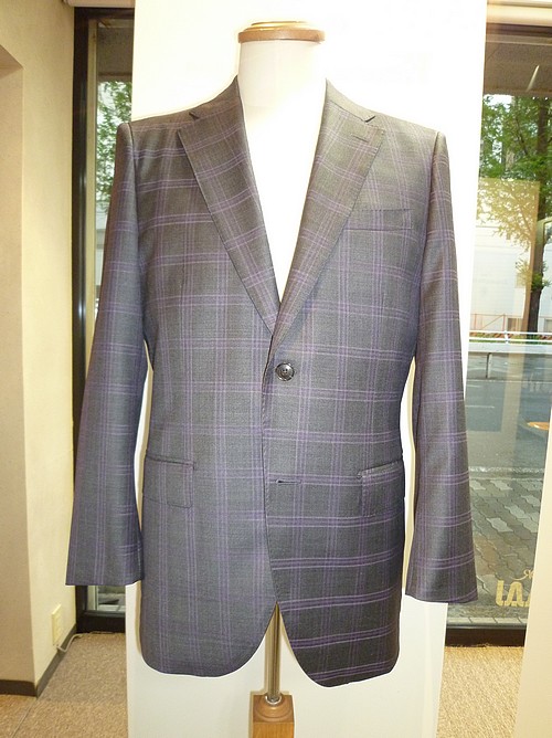 オーダースーツ