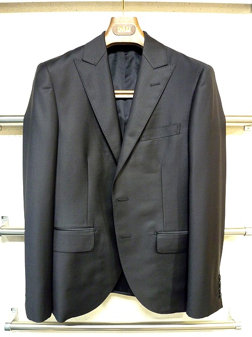 オーダースーツ