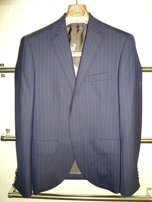 オーダースーツ