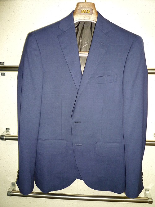 オーダースーツ