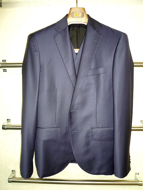 オーダースーツ