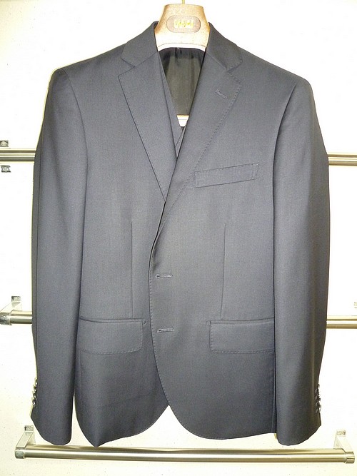 オーダースーツ