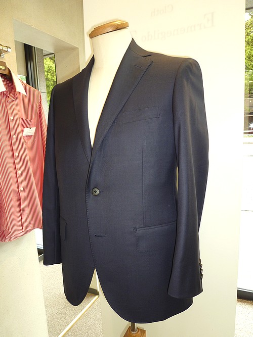 オーダースーツ