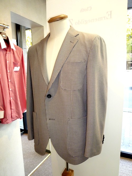 オーダースーツ