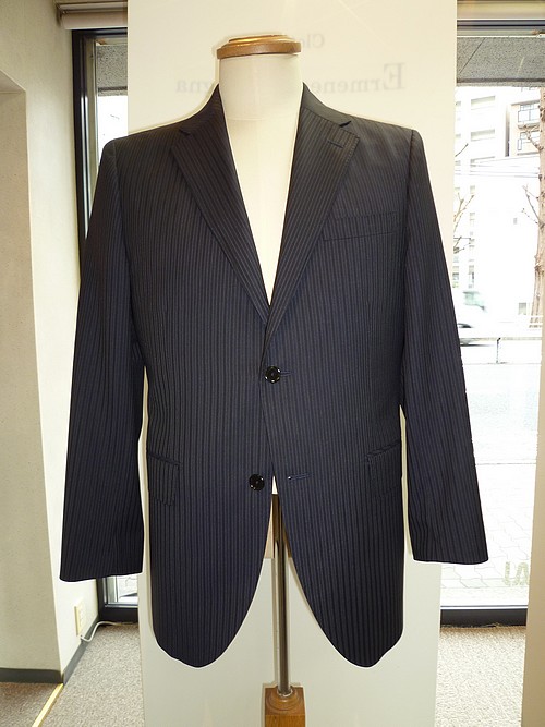 オーダースーツ