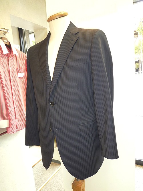 オーダースーツ