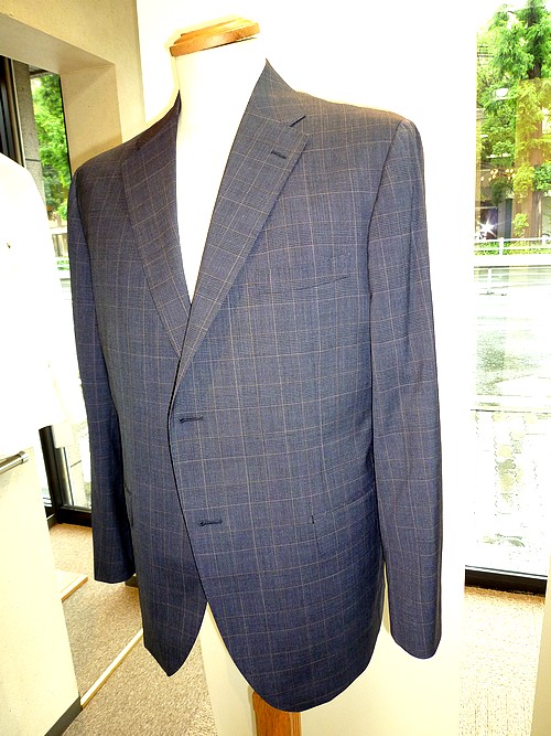 オーダースーツ