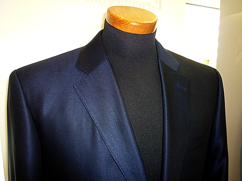 オーダースーツ