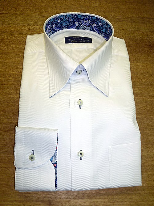 オーダースーツ