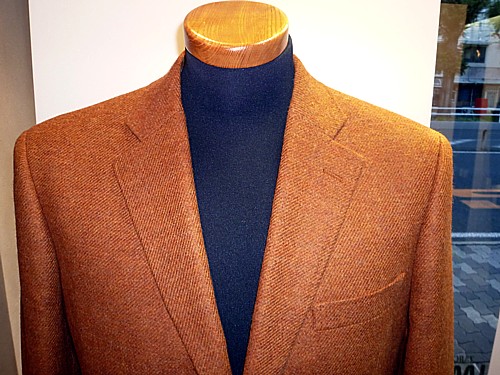 オーダースーツ